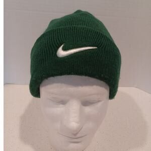 Nike Peak Swoosh Beanie Hat Green Unisex